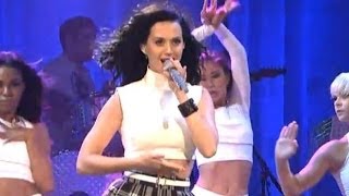Watch Katy Perry perform 'Roar' and 'Walking on Air' on 'SNL' - Los Angeles  Times