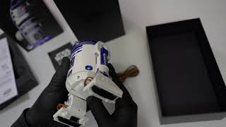 Sphero R2-D2 App-Enabled Droid Unboxing ASMR screenshot 3