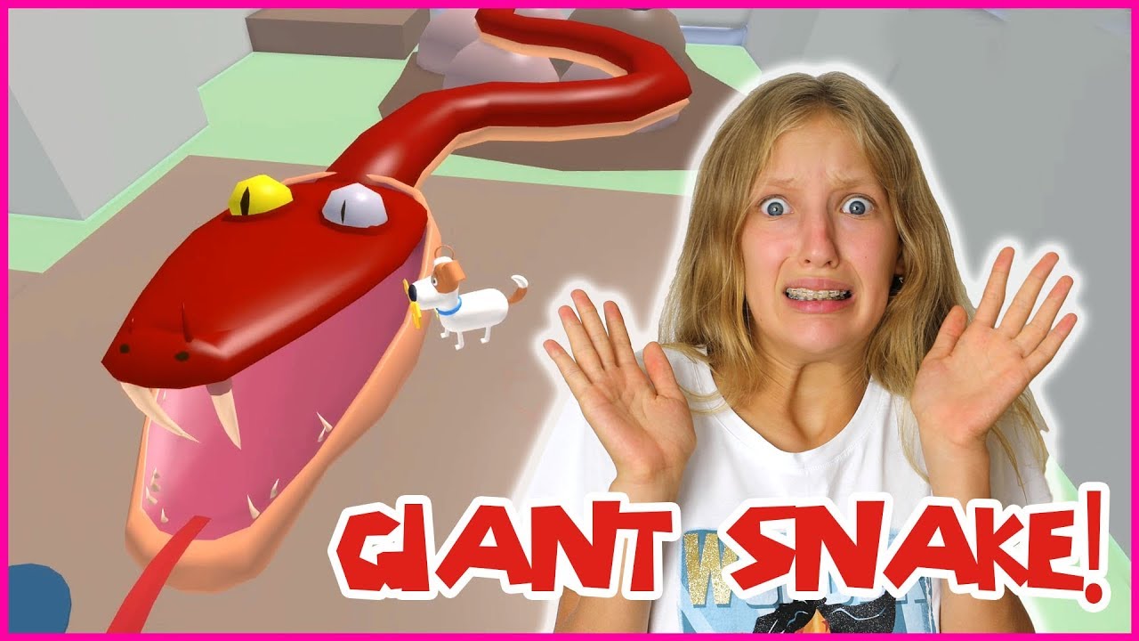 Defeating The Giant Snake Youtube - sis versus bro videos roblox