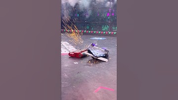 Horizontal or vertical? ##battleofrobots #battle #robots #championship #shorts #robotics