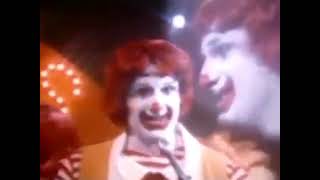 McDonalds - Ronald and the Nutrients
A classic McDonaldland Commercial from the 1970s.
Learn more about McDonaldland at: https://www.facebook.com/FilmingInMcDonaldland/ McDonalds - Ronald and the Nutrients