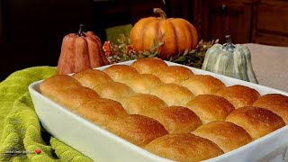 Big Fluffy NoFuss Dinner Rolls // Holiday Ready ❤