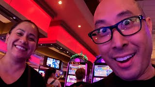 UNLIMITED LOBSTER & CRAB BUFFET & TRYING our LUCK at HARD ROCK CASINO