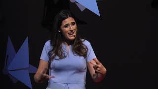 A consciência da morte nos faz humanos | Luciana Dadalto | TEDxFCMMG