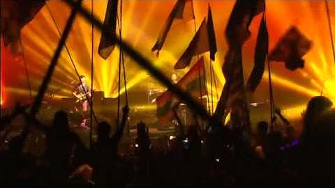 Coldplay - Fix You (Live Glastonbury 2011)