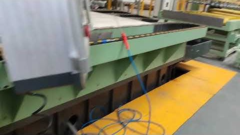 Titanium alloy plate polishing machine