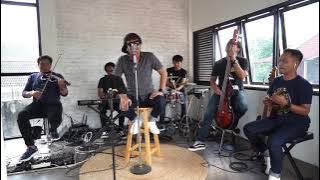 PAKSI BAND - TANJUNG PERAK