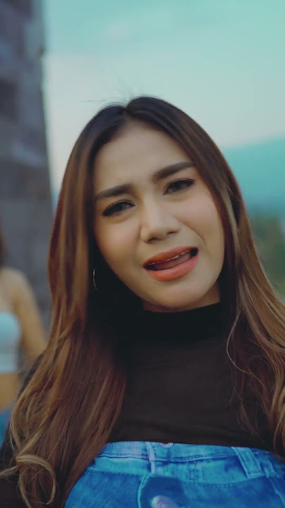 Guys! Udah rilis lho lagu Dina Rubby - “Posesif Banget Kamu” https://youtu.be/eYvBGcwEx9E #dinarubby