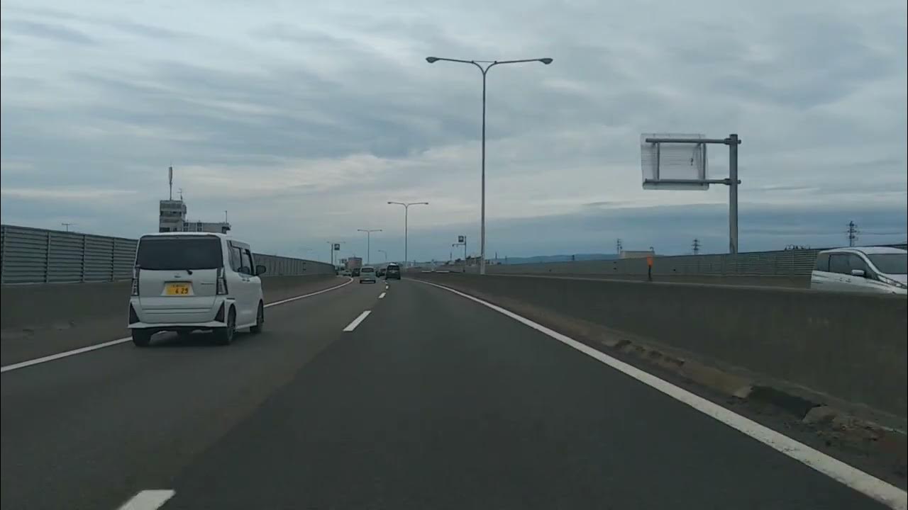 札幌市北区北34条西8丁目にあるローソンから、札幌北インターチェンジから、札幌南インターチェンジまで高速を使い、274号線で札幌市厚別区青葉町