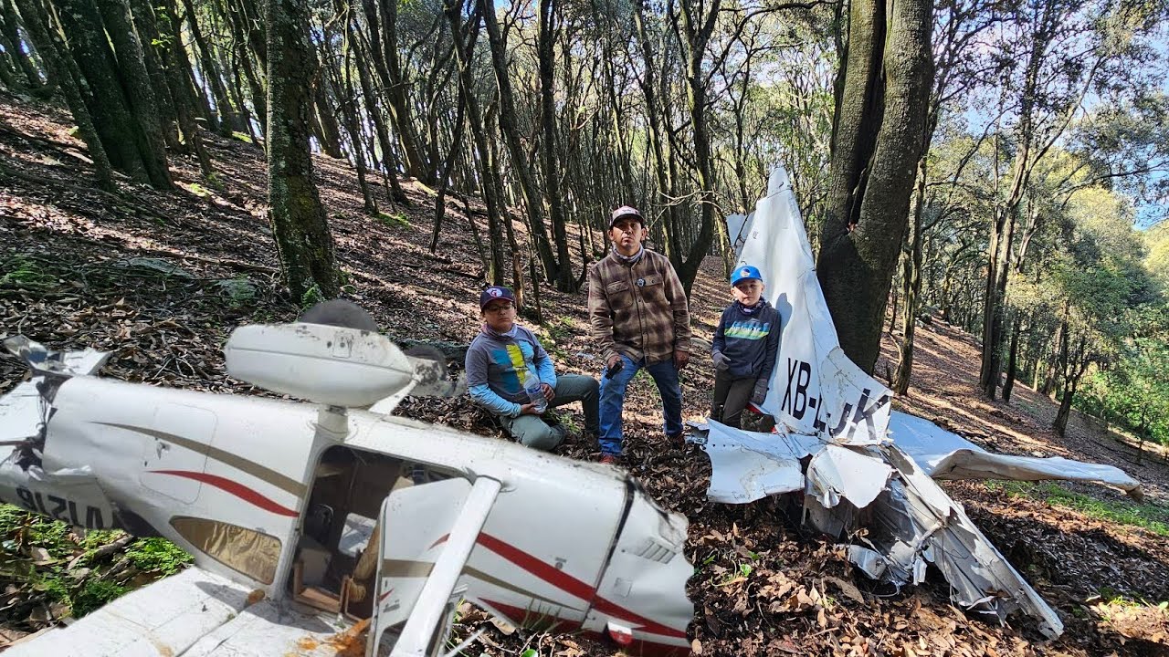 ENCONTRAMOS AVIONETA CALCINADA EN El CERRO