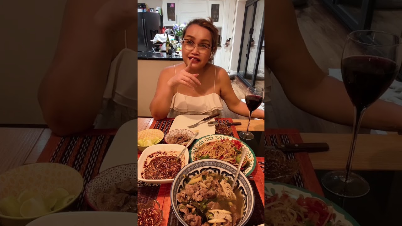 ทานข้าว