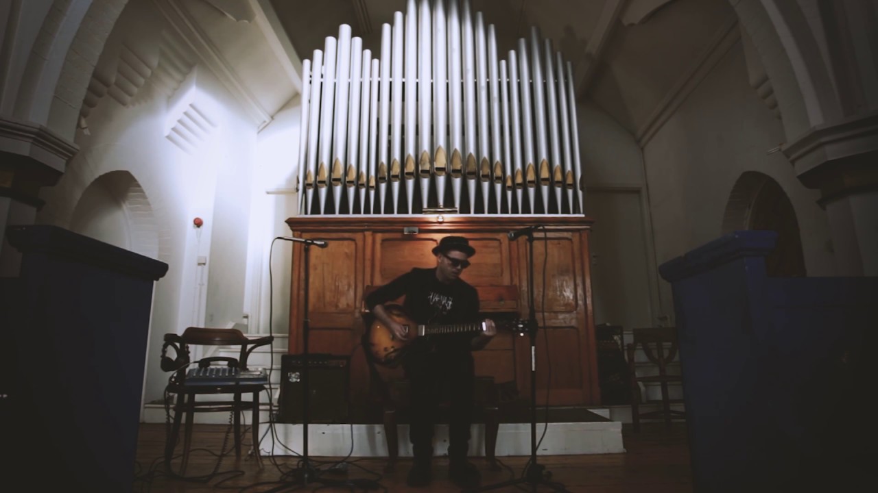 Take this Hammer (Lead Belly) YouTube