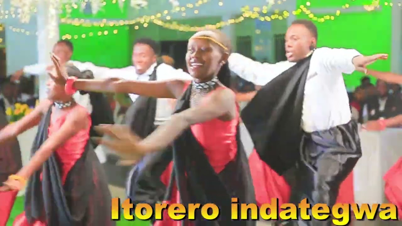 irebere Abana bato ni abakuru b'Indategwa babyina neza.birashimishije pee