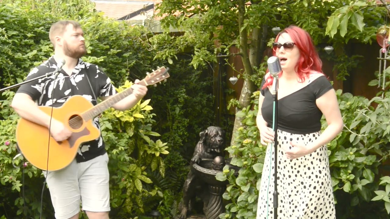 Acoustic Garden - Rehab LIVE