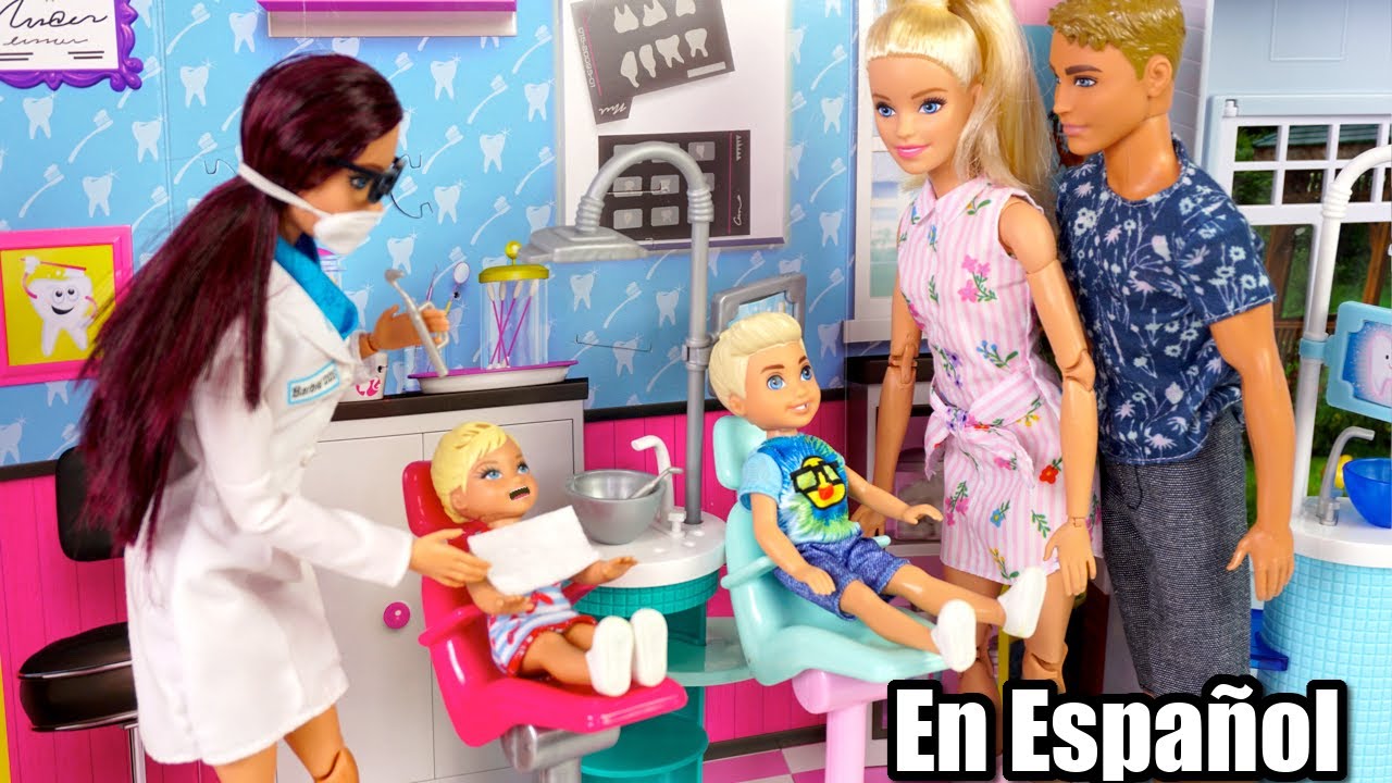 discreción Luminancia Motivación La Bebe de Barbie & Ken va al Dentista - Videos de Familia Barbie - YouTube