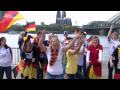 Kölner Jugendchor St. Stephan: Ganz weit vorne (Fußball-Hymne | Offizielles Video)