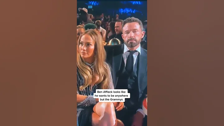 Ben DID NOT want to be at The Grammy's #shorts #benaffleck #jlo #jenniferlopez #benifer #grammys - DayDayNews