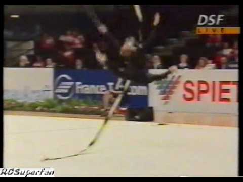 Katia Pietrosanti Ribbon Team WC 1995 Avi