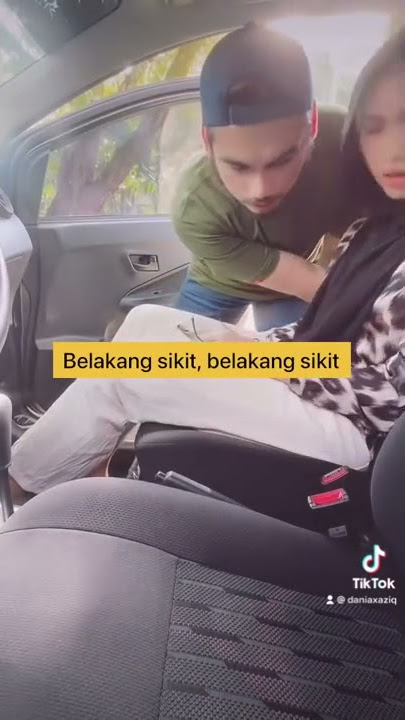 Suami Prank Isteri Cari Earphone Dalam Kereta, Ending Plot Twist 😂