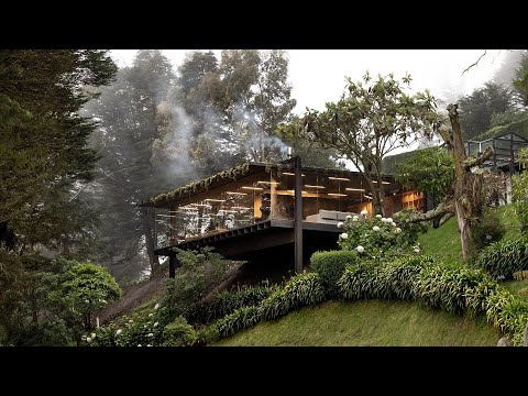 Video: Single Story Dream Home In A Sloping Forested Landscape