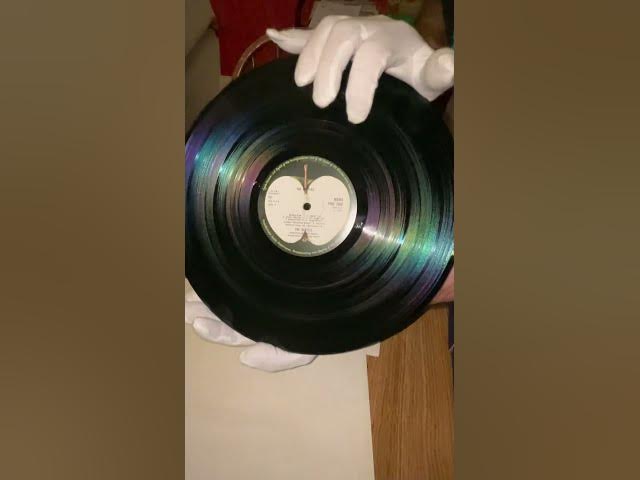 “The Beatles Collection BC 13” UK 1981 Stereo Vinyl Box Set w/ factory error of Mono ‘White Album’