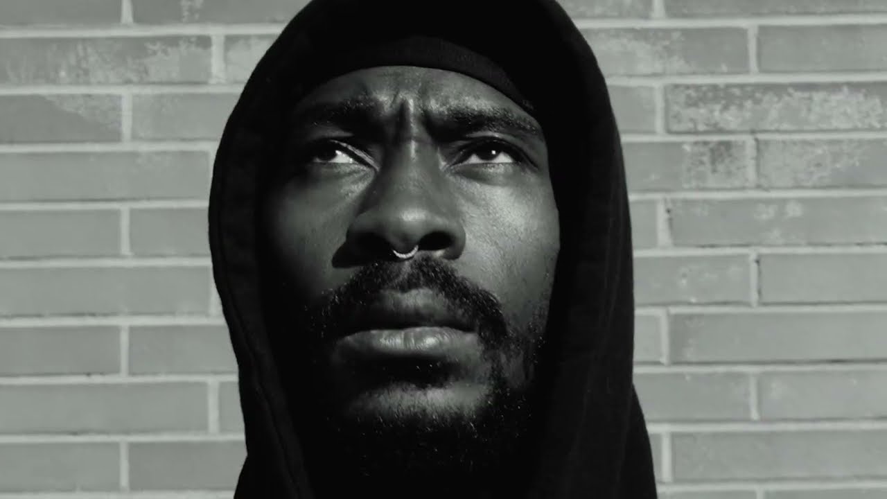 Hugo Kafumbi - Pasteur ( Official Music Video ) 