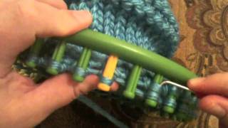 How to Decrease the Crown on an Adult Loom Knit Hat