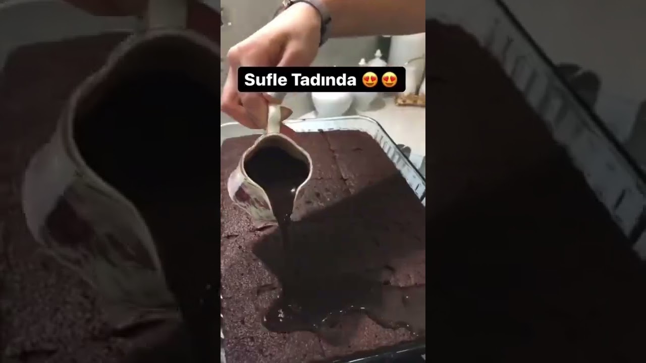 Sufle tadında bool soslu ıslak kek ???? #yemektarifleri #youtubeshorts #yemek #pastatarifleri