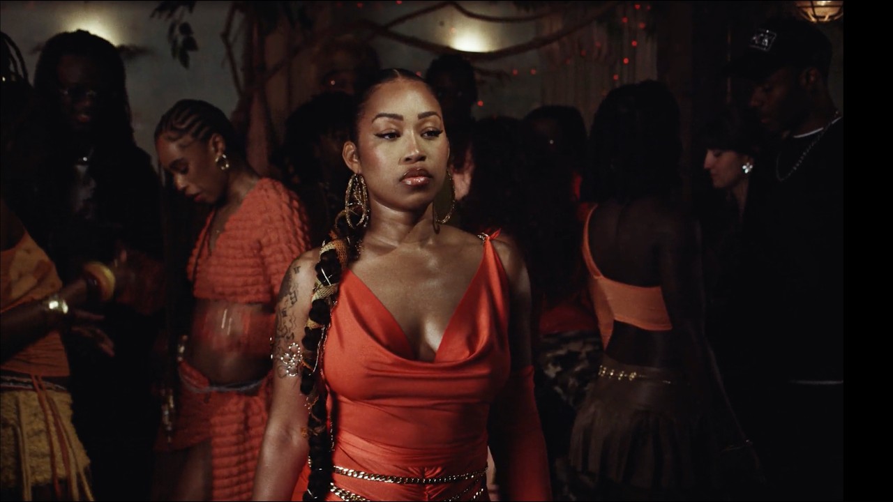 Watch Guy2Bezbar - Tentation (Clip Officiel) on YouTube Watch Guy2Bezbar - Tentation (Clip Officiel) on YouTube
