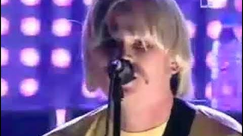blink-182 "First Date" Live @ The 2001 MTV Europe Music Awards
