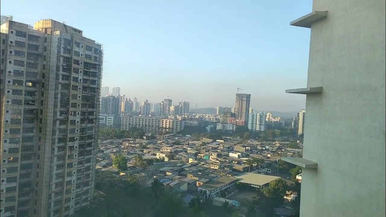 WHITE CITY/4/BHK/4.50cr KANDIVALI EAST/LOKHANDWALA TOWNSHIP/BALAJI