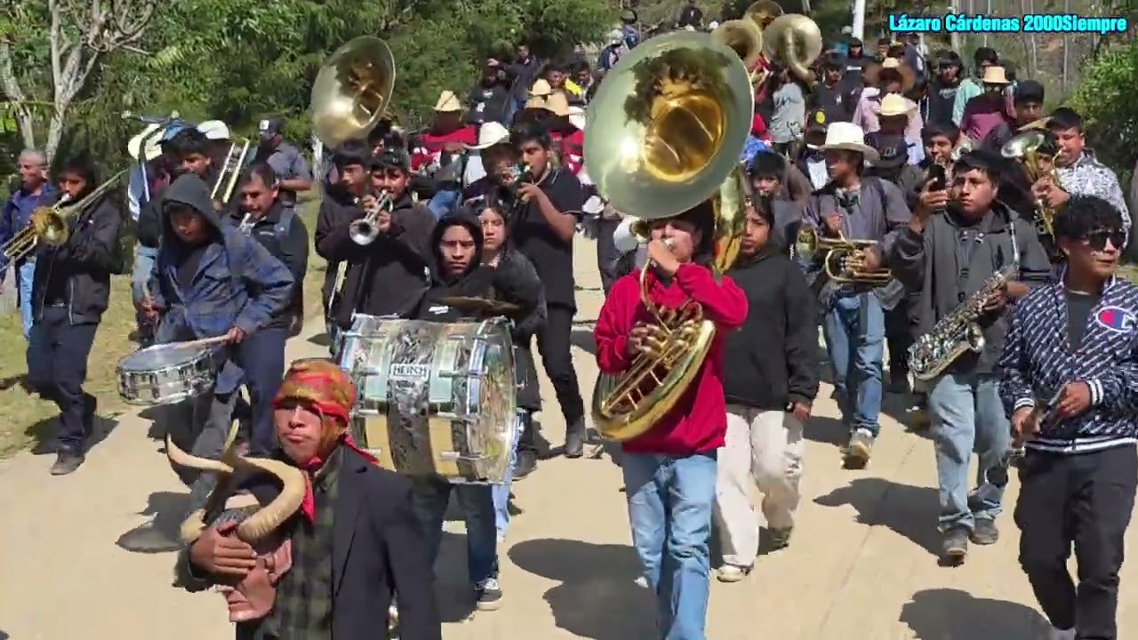 De la Casa del Mayordomo nos regresamos a la Iglesia en Zochiquilazala 05 de Enero 2026. Video 6
