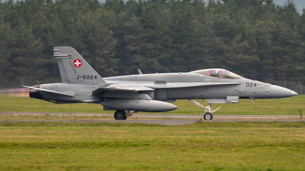 RAF Leeming - Swiss F/A-18C's (26/11/2025) (Yorknite)