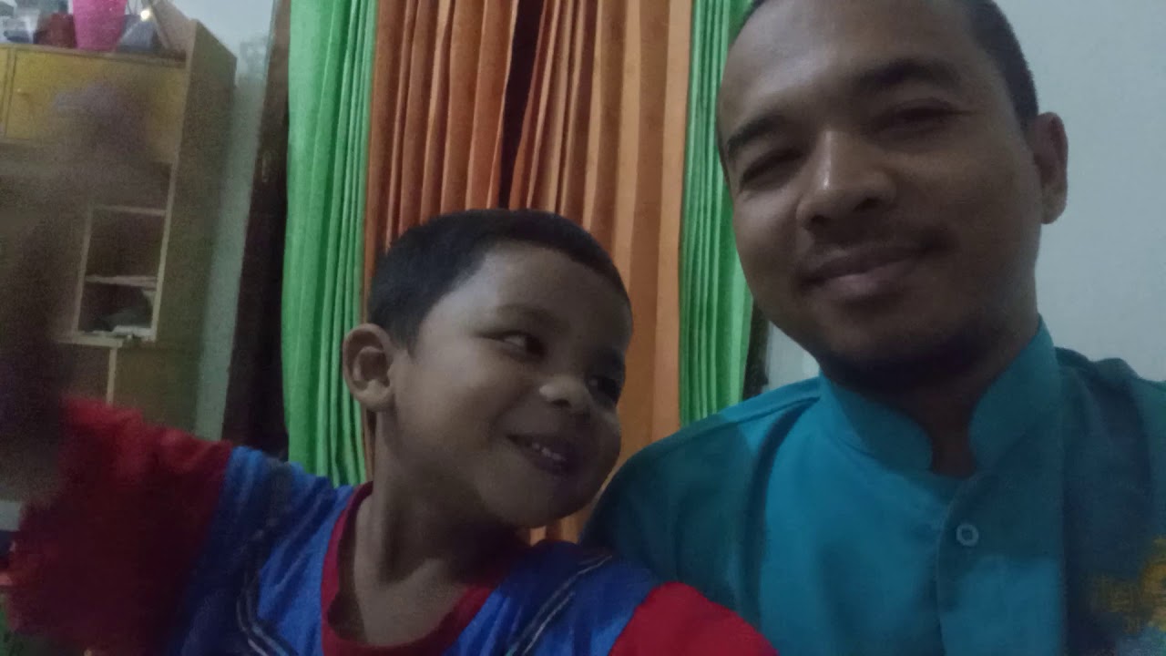 Tertawa lepas - YouTube