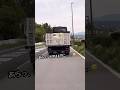 積車に乗せた軽の中で、ヤってる？？？