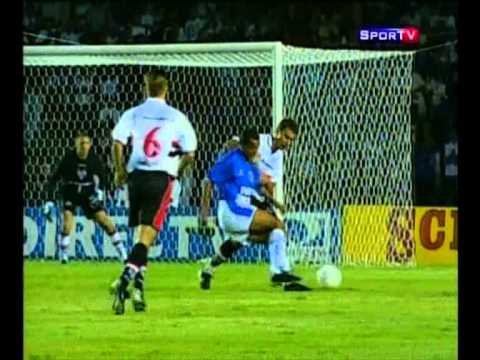 Cruzeiro 2 x 1 São Paulo pela Final da Copa do Brasil de 2000 - Compacto (Sensacional)