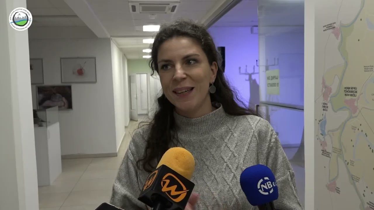 Predstava „Ima nešto što bi trebalo da znaš“ odigrana u Novom Bečeju