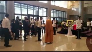 Celebrity Sheikh Hamed Bin Zayed Al Nahyan pays his respects to Mr Lee Kuan Yew Profile