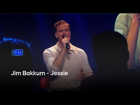 Jim Bakkum zingt