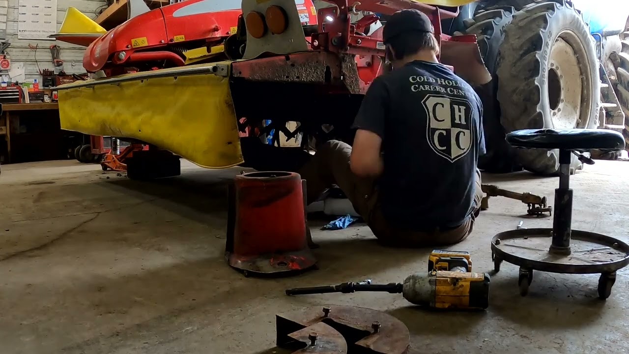 Pottinger front mower