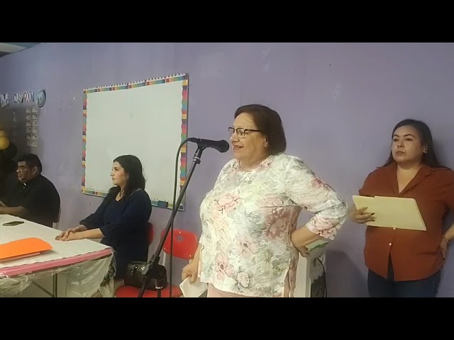 Positivo mensaje a graduandos
