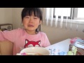 270_3歳5ヶ月子供 『食べないから親が叱り、泣きながら食べる娘』3 years old