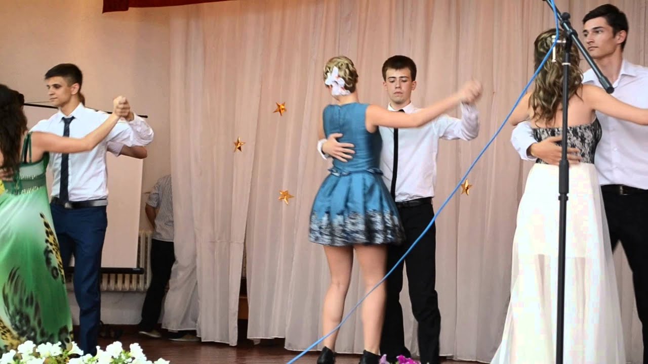 Вальс выпускников лицея им.Н.Милеску Спэтару 2013