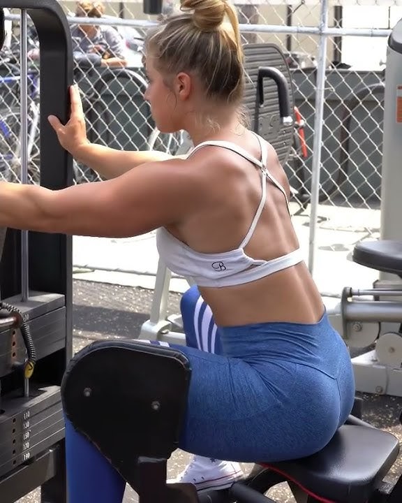 Instagram Fitness Model Vedika Hot Workout At Gym