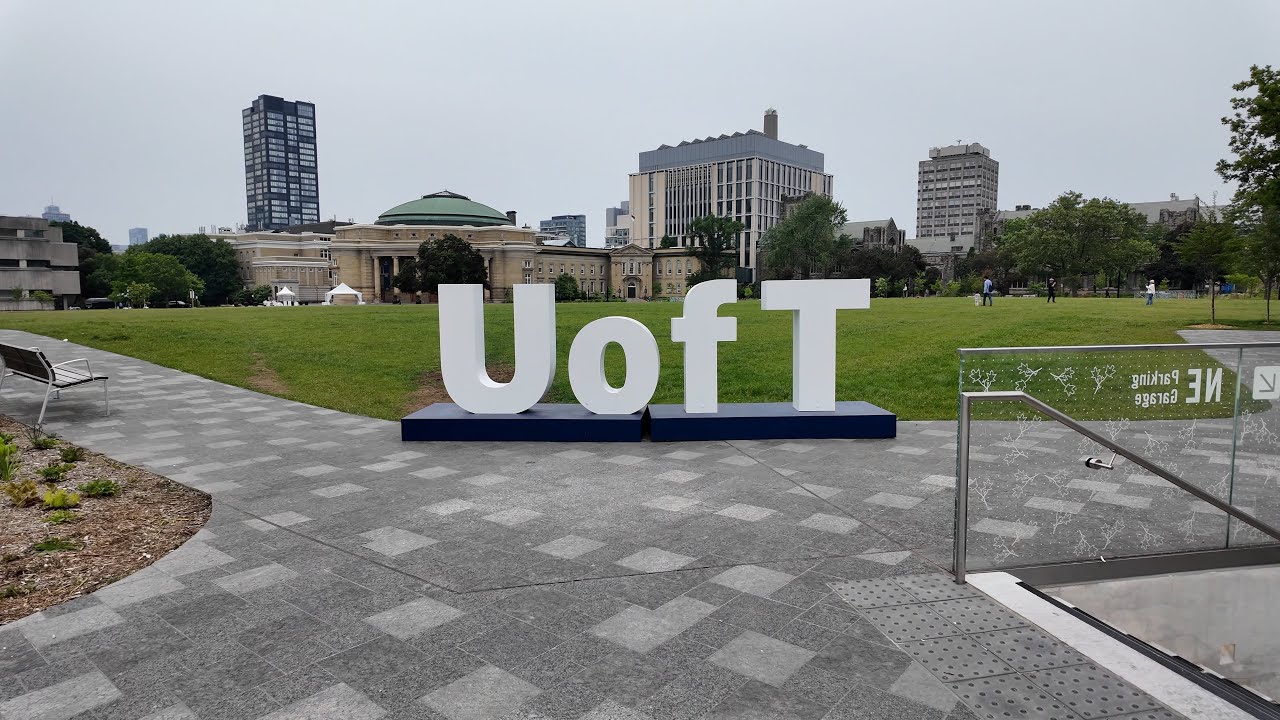 University of Toronto --- 4K60 HD Graduation Day Campus Walk