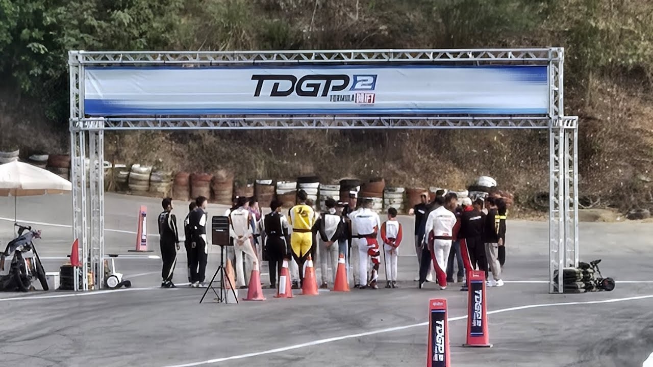 TDGP 2 新星飄移錦標賽雙車追走精彩畫面