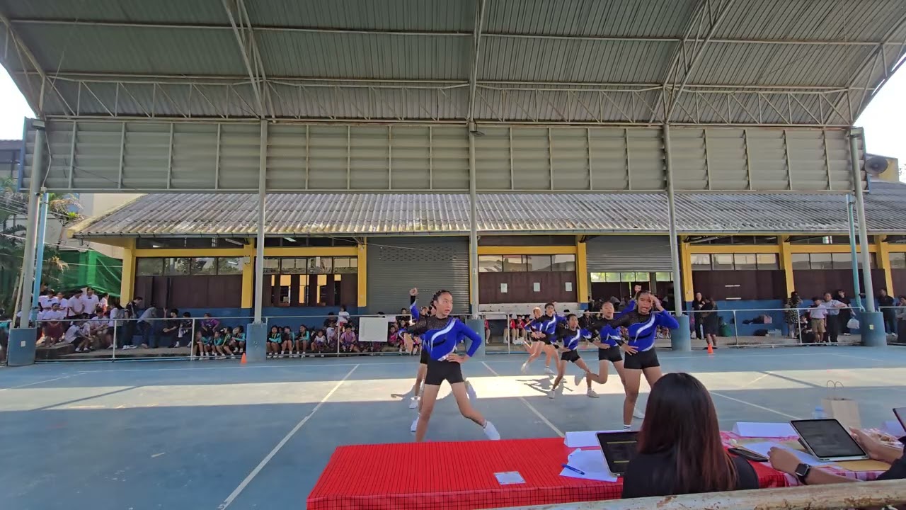 การแข่งขันเต้นแอโรบิค รร บ้านมาบป่าหวาย           ศิลปหัตถกรรมนักเรียนครั้งที่ 73 ระดับกลุ่มโรงเรียน