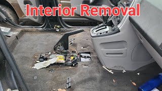 Match Highlights Vue Redline Interior removal: Seats, seat belts, center console (04 Saturn Vue Project)