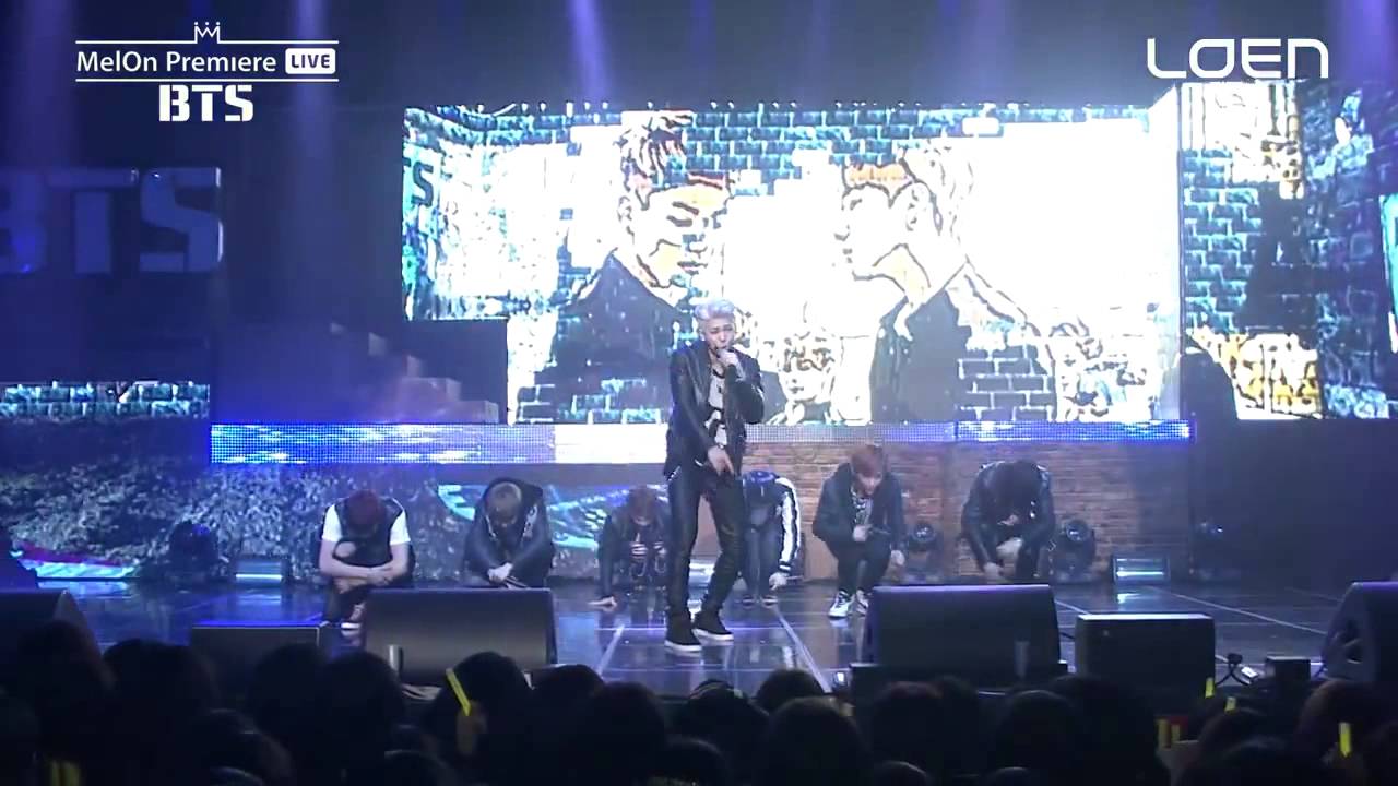 BTS - Jump Live @ BTS Showcase - YouTube
