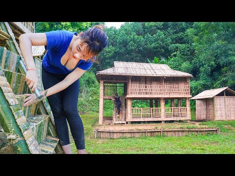 Video Timelapse Young Woman Turns Bamboo Trees Into 2 Story House In 30 Days